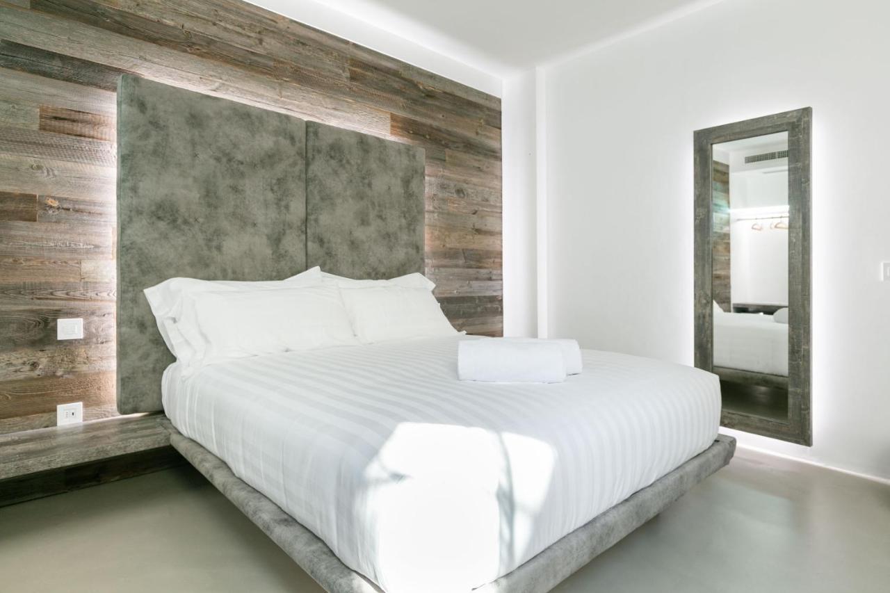 Domus Cavour Rooms&Suites تيرانو المظهر الخارجي الصورة
