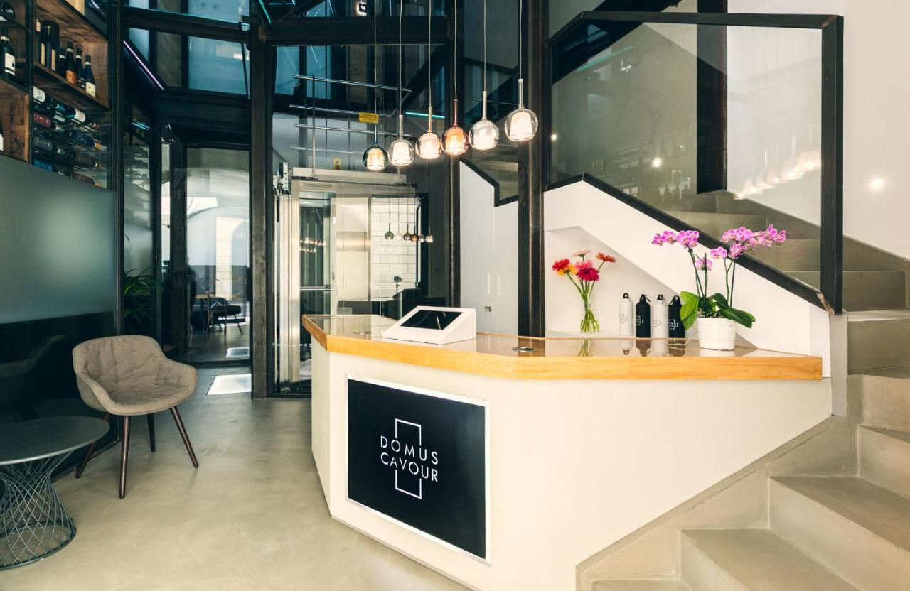 Domus Cavour Rooms&Suites تيرانو المظهر الخارجي الصورة