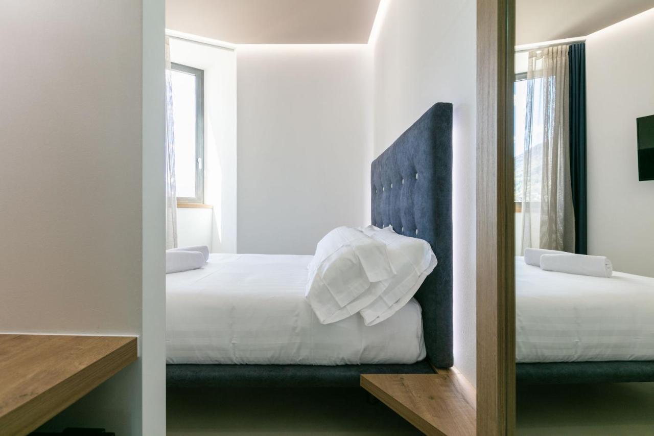 Domus Cavour Rooms&Suites تيرانو المظهر الخارجي الصورة