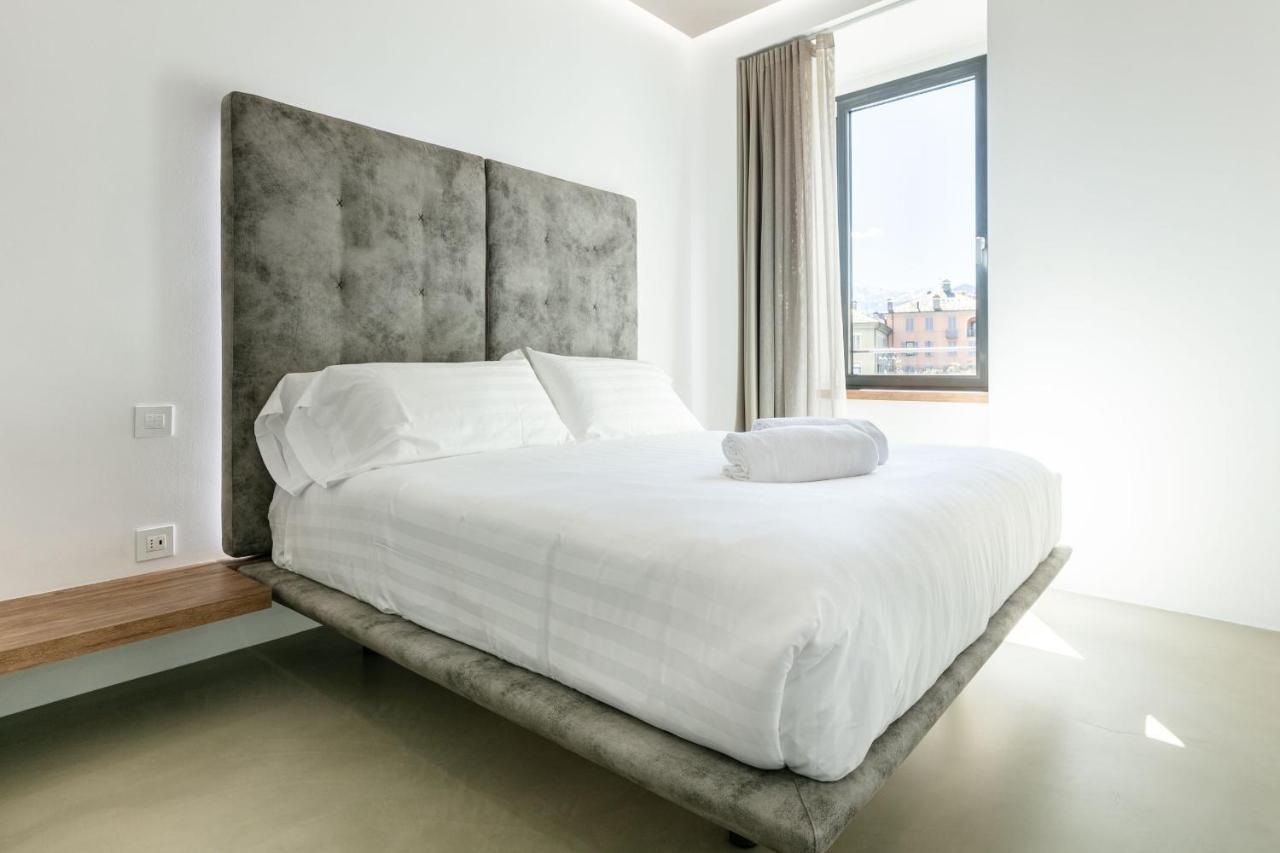 Domus Cavour Rooms&Suites تيرانو المظهر الخارجي الصورة