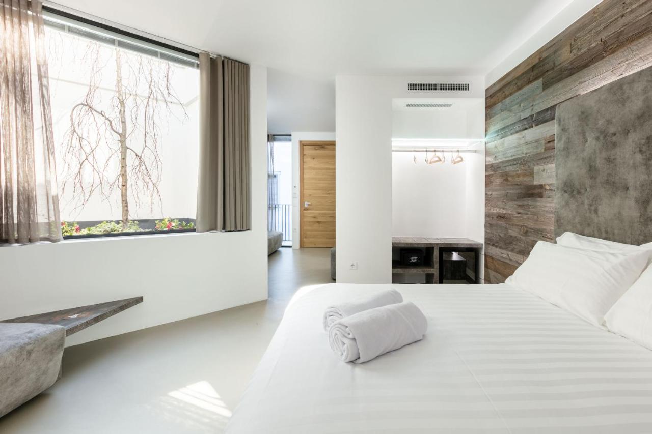 Domus Cavour Rooms&Suites تيرانو المظهر الخارجي الصورة